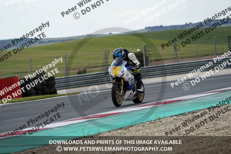 cadwell no limits trackday;cadwell park;cadwell park photographs;cadwell trackday photographs;enduro digital images;event digital images;eventdigitalimages;navarra;no limits trackdays;peter wileman photography;racing digital images;trackday digital images;trackday photos